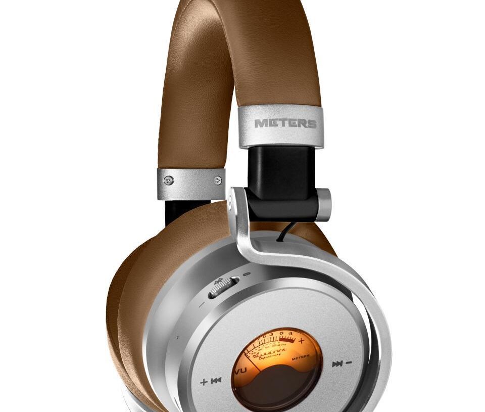 Bluetooth-kuulokkeet VU-mittarilla – mutta miksi?