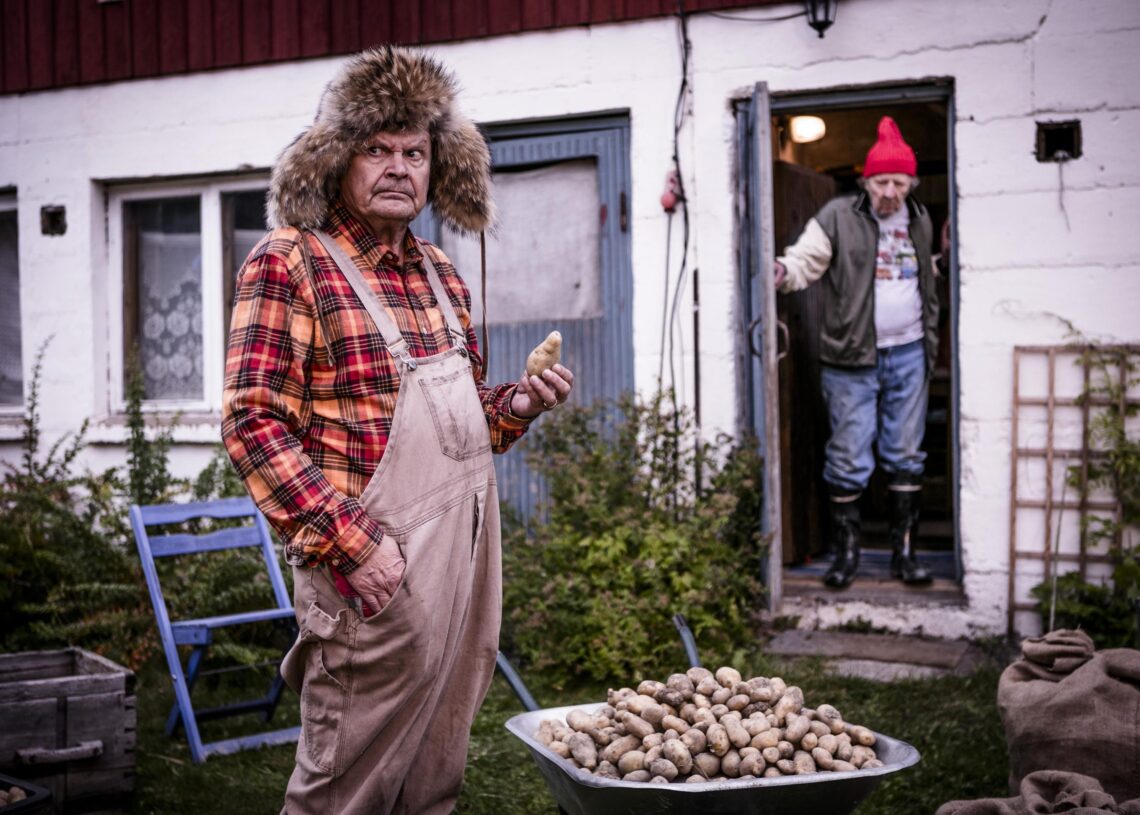 Elokuva-arvio: Ilosia aikoja, Mielensäpahoittaja