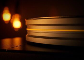 MoFi Electronics laajentaa kaiuttimiin – avuksi KEFistä, TADista ja ELACista tuttu Andrew Jones