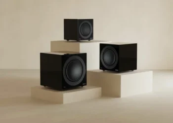 Monitor Audiolta roppakaupalla bassoa