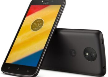 Kokeilussa Motorola Moto C Plus: Budjettiluokan akkuhirmu