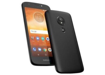 Motorolalta kevyt Go-versio budjettipuhelimesta – näyttö on silti suurempi