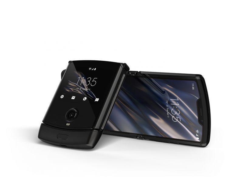 Motorolan taittuvanäyttöinen Razr-simpukkapuhelin julki
