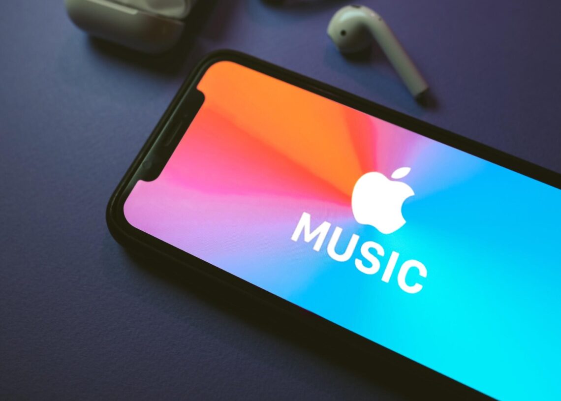 Apple kannustaa Dolby Atmos -musiikintuotantoa