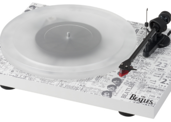 Pro-Ject julkaisee rajoitetun erän The Beatles -levysoittimen
