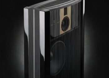 Steinwayltä uudet kaiuttimet ja audioprosessori