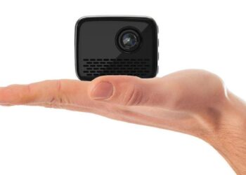 Isoa kuvaa vaivattomasti uusilla Philipsin videoprojektoreilla