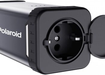 NETTIJATKO AVPlus 4/18: Polaroid PS-100 mittapenkissä