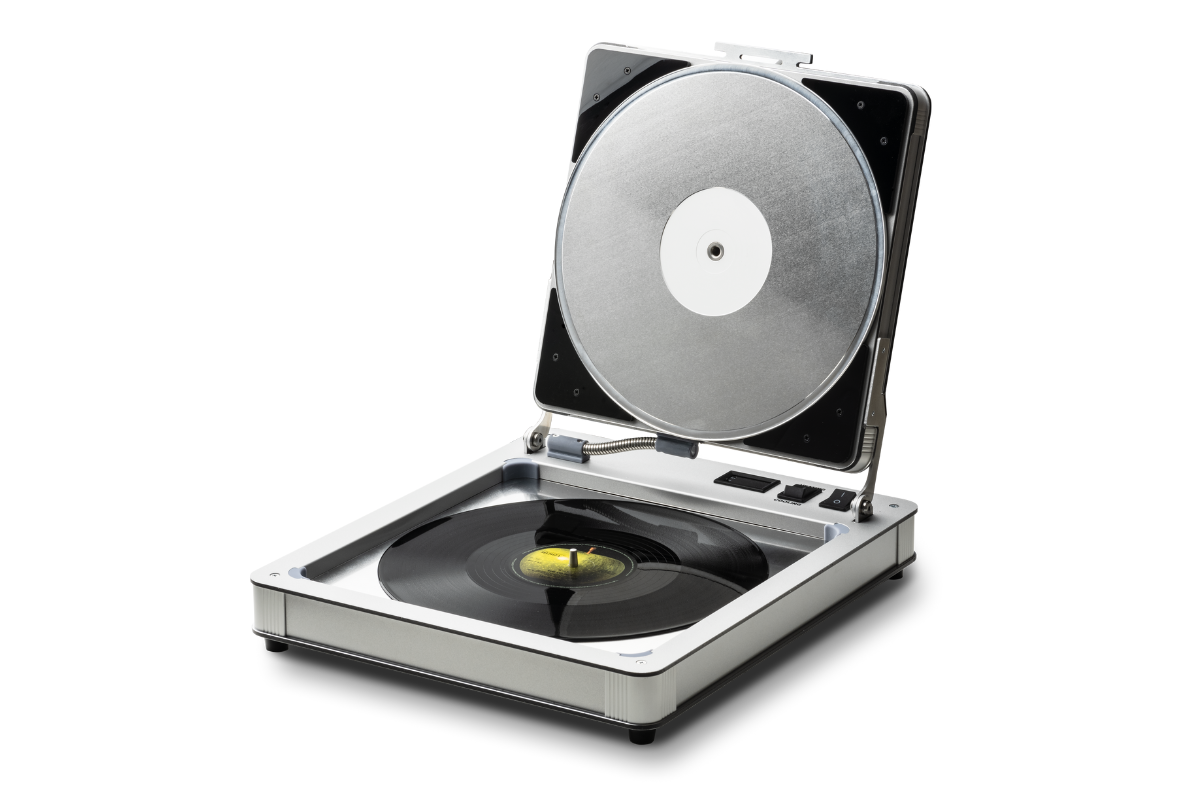 Pro-Ject toi markkinoille Flatten it -laitteen vääntyneiden vinyylien oikaisuun