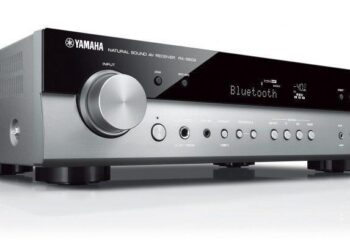 Yamahalta on ilmestynyt solakka RX-S602-kotiteatterivahvistin
