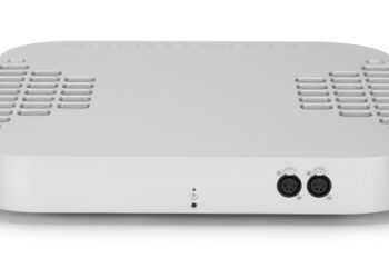 MSB:n highend-kuulokevahvistin