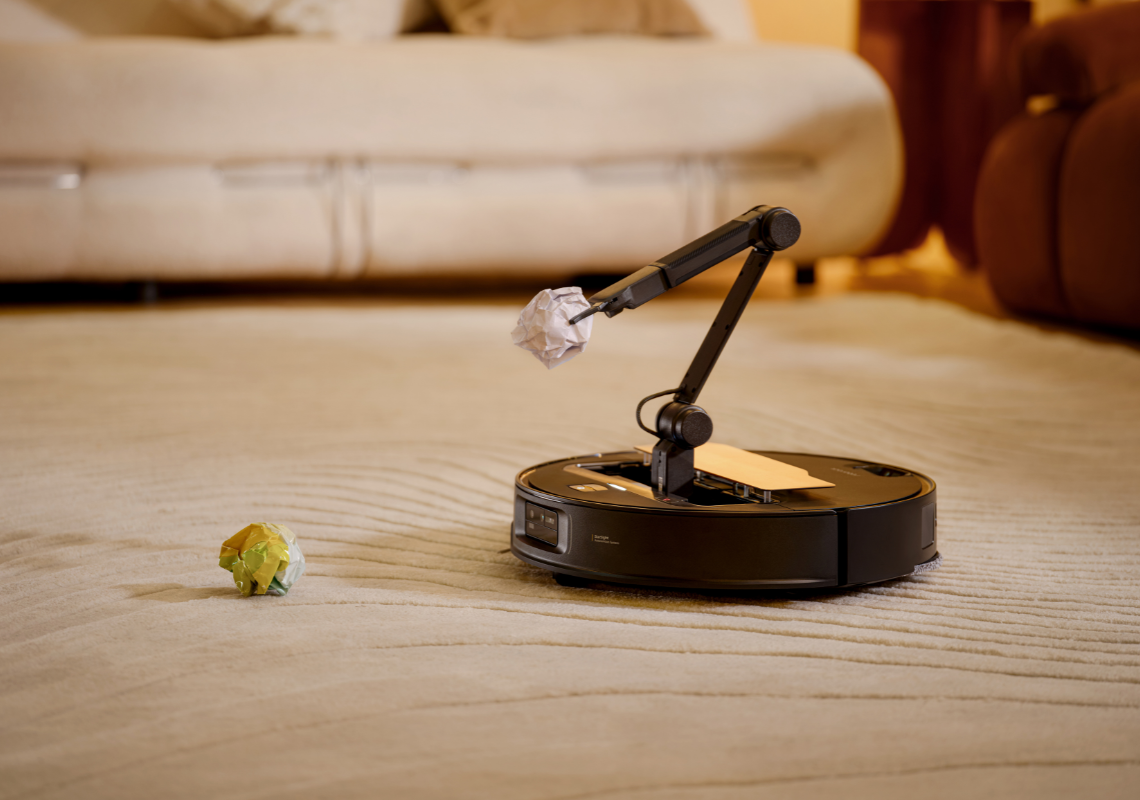 Roborock Saros Z70 tuo älykkään siivousavustajan suomalaisiin koteihin
