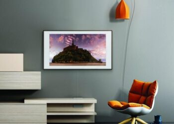 Samsung uudistaa design-televisioitaan – The Frame ja Serif saavat qled-paneelit