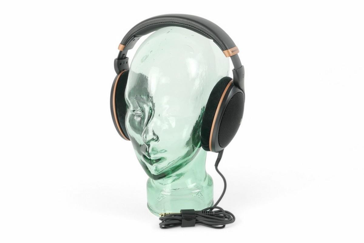 Sennheiser HD 505 -sankakuulokkeet – Tuttua ääntä kasvojenkohotuksella