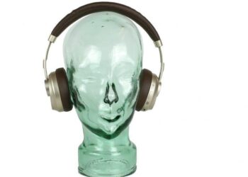 Lidlin kuulokkeet olivat jälleen käsittämätön löytö – kokeilimme Silvercrestin 25 euron bluetooth-kuulokkeet