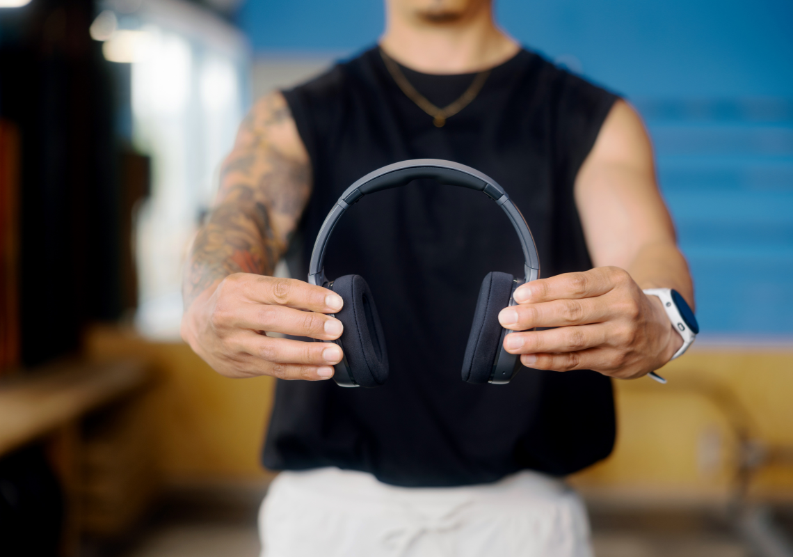 Skullcandy julkaisi ensimmäiset treeneihin suunnitellut Crusher-kuulokkeet – mukana jykevä basso ja 40 h akkukesto