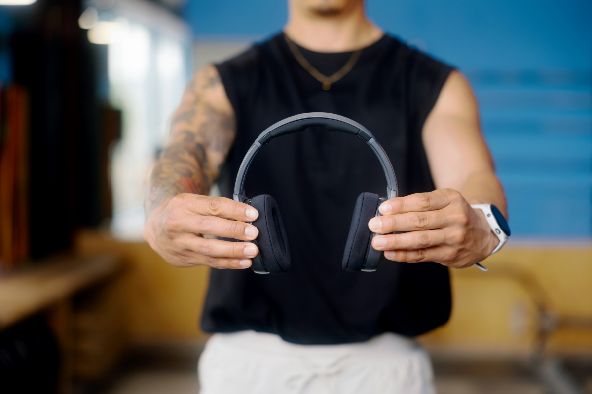 Skullcandy julkaisi ensimmäiset treeneihin suunnitellut Crusher-kuulokkeet – mukana jykevä basso ja 40 h akkukesto