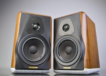 Testissä Sonus Faber Electa Amator III: Perinteensä arvoinen