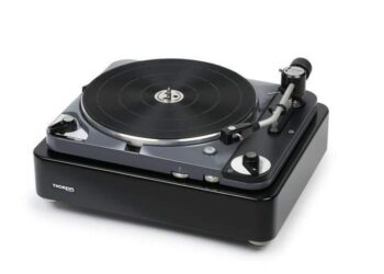 Levysoitinlegenda palaa modernisoituna vanhaa kunnioittaen