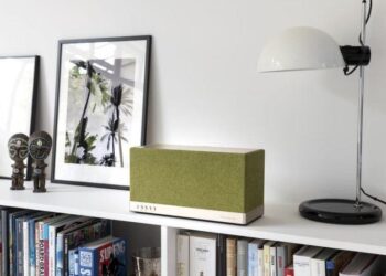 Trianglelta elegantti langaton kaiutin ja pienikokoinen striimauslaite