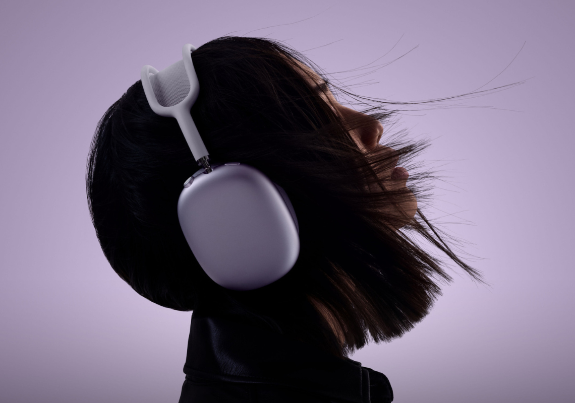 Asiantuntijat suosittelevat varovaisuutta vastamelukuulokkeiden käytössä