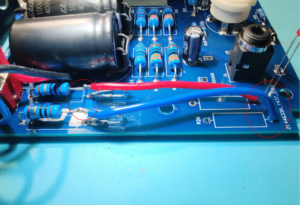 Uraltone EL95 microamp -putkivahvistinrakennussarja