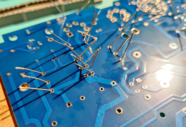 Uraltone EL95 microamp -putkivahvistinrakennussarja