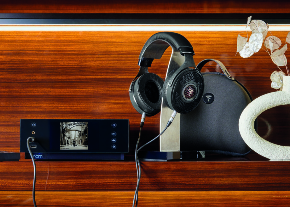 Dan Clark esitteli avoimet lippulaivakuulokkeet