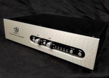 Levysoitinvalmistaja VPI:ltä phono-etuaste