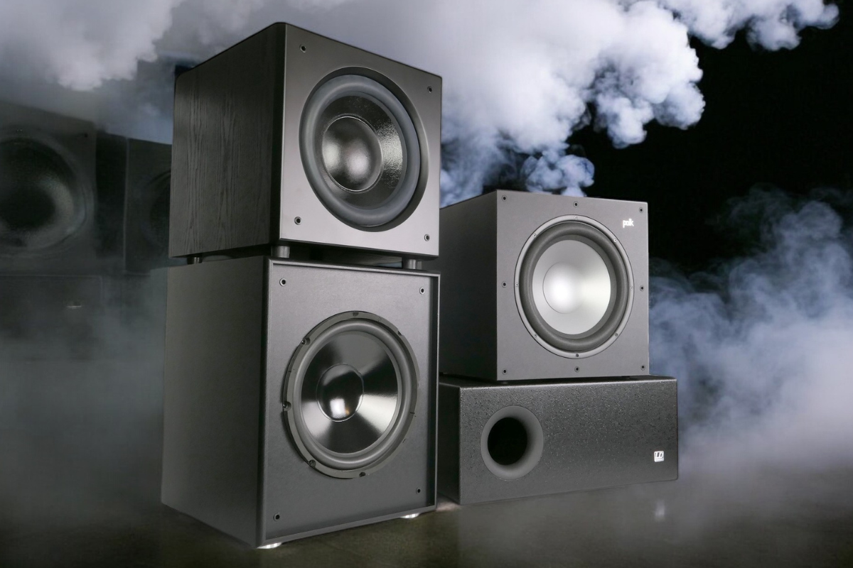 Vertailussa 4 edullista “bassotykkiä” – Paljon bassoa, vähän hintaa