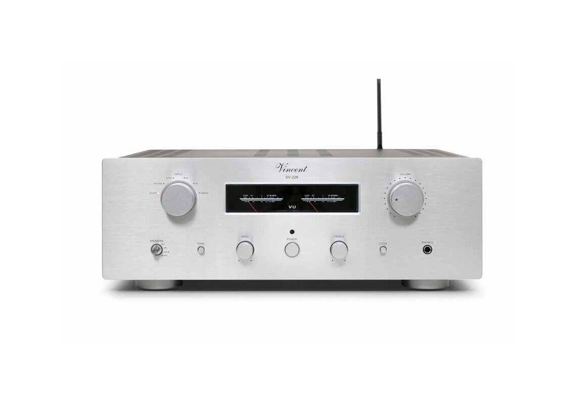 Vincentiltä putkilla ja transistoreilla toimiva integroitu vahvistin