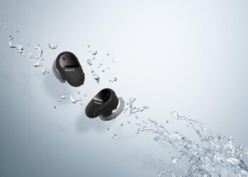 Sonyn täysin langattomat WF-SP800N-urheilukuulokkeet, joissa taustahälyn poisto