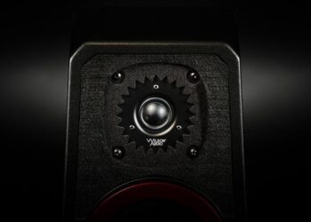 Wilson Audio nostalgisten WATT-tarkkailukaiuttimiensa jäljillä – tulossa kompaktimpi versio
