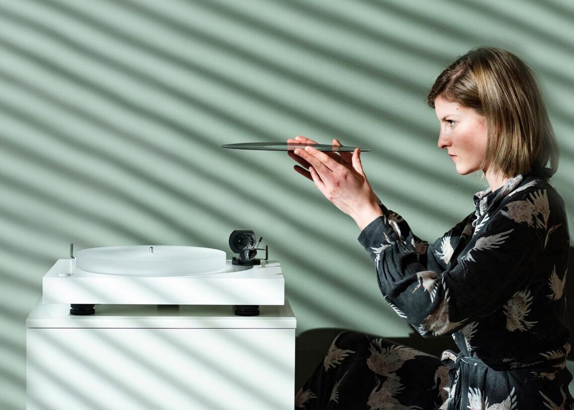 Nyt on vinyylisoitin viimeisen päälle!