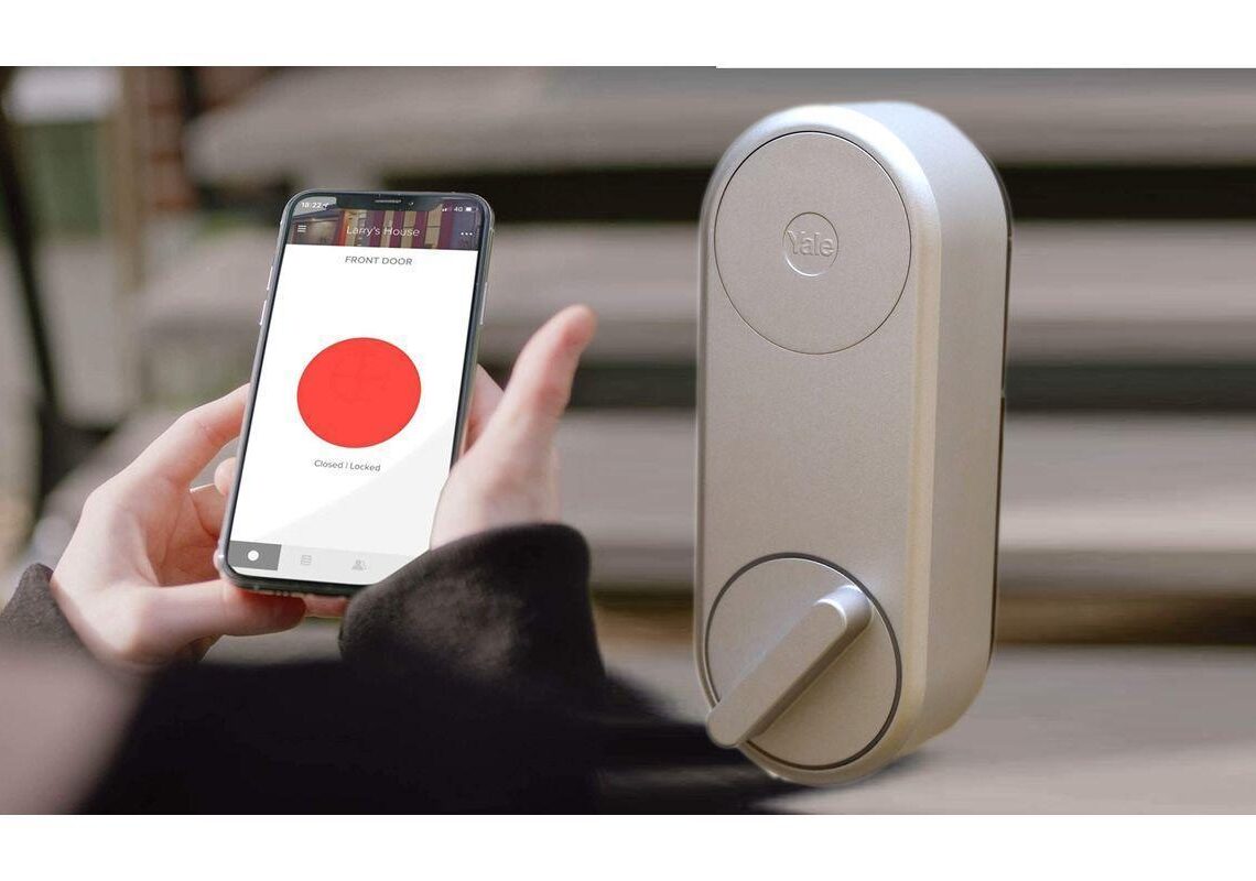Kokeilussa Yale Linus -älylukko: Kodin lukosta avaimeton ja älykäs