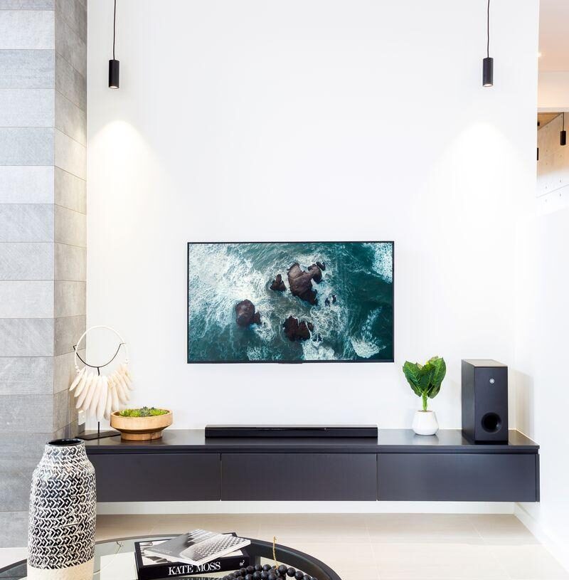 Parivertailussa soundbarit: Näppärä parannus telkkariääneen