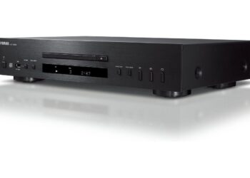 Yamaha esitteli uuden CD-S 303 -CD-soittimen