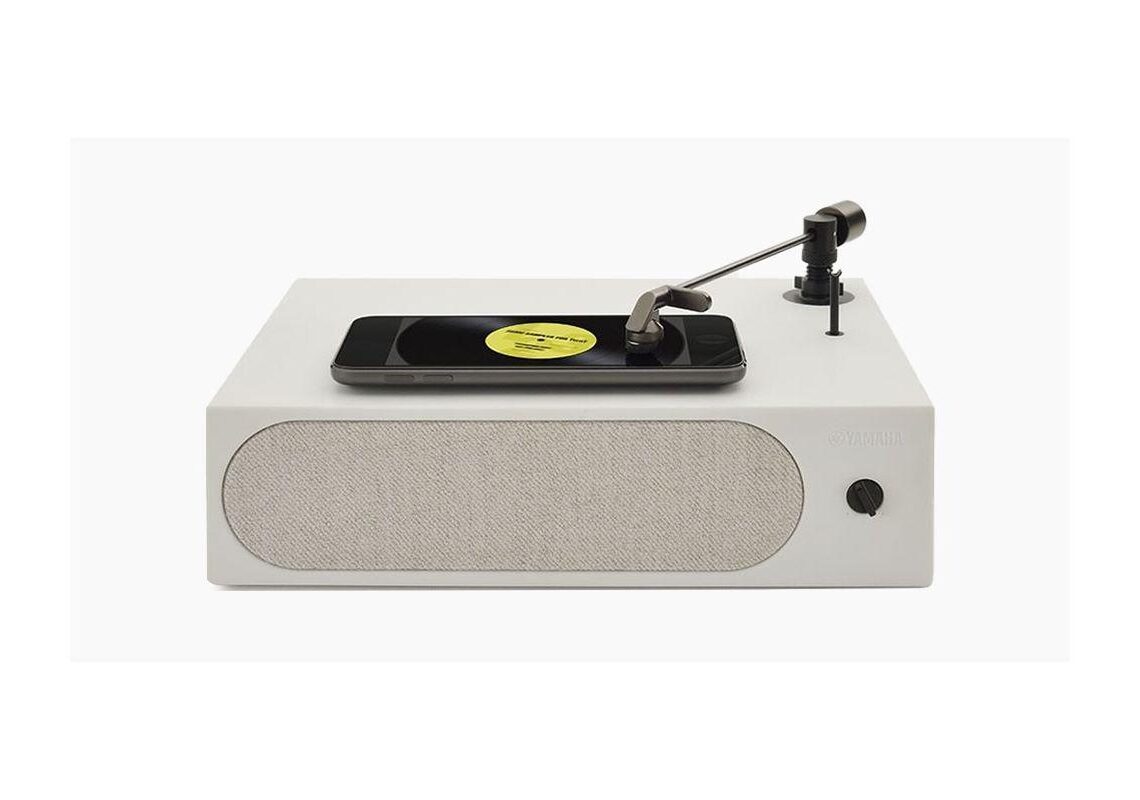 Vinyylin tunnelmaa langattomista kaiuttimista – Yamaha esitteli erikoisia konseptilaitteita