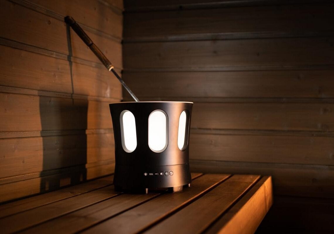 370 euron designsanko bluetooth-kaiuttimella löylyvedelle tai vaikka viinicooleriksi