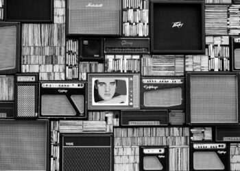 NETTIJATKO AVPlus 5/2018: 10 mullistavaa saundia kappale-esimerkkeinä