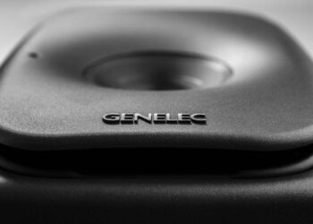 Testissä Genelec 8341 SAM -aktiivikaiuttimet – roteva referenssi