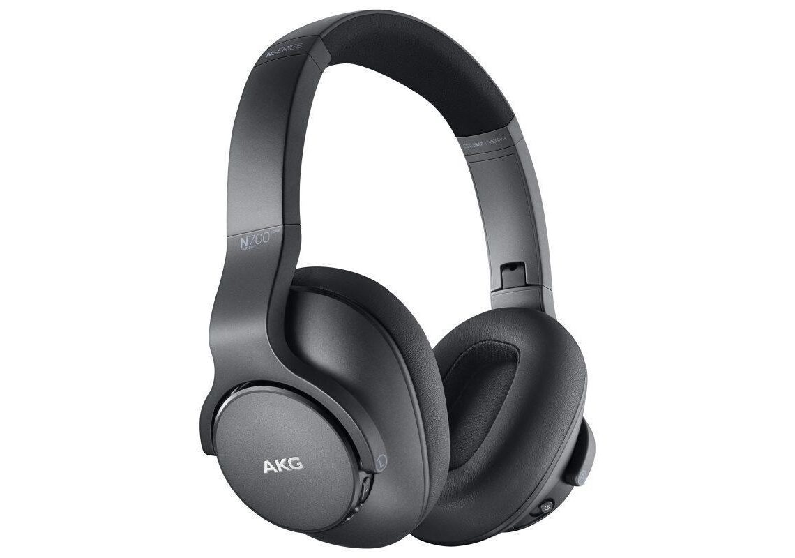 Testissä AKG N700NCM2 -vastamelukuulokkeet – Napakalla otteella melua vastaan
