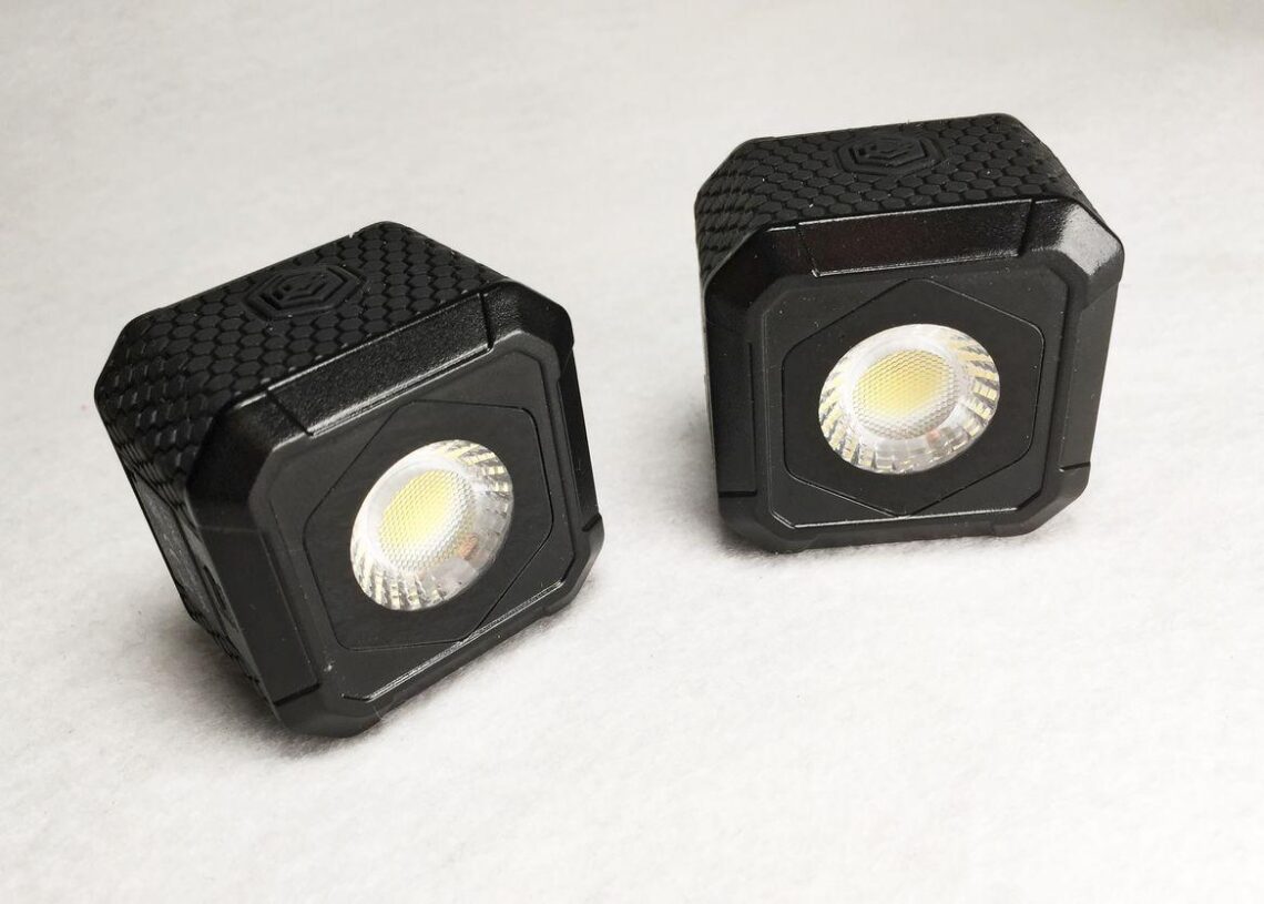 Testissä bluetooth-valaisin Lume Cube Air – lisävaloa ledillä