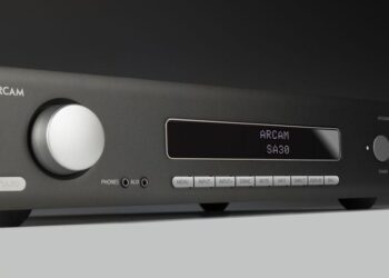 Arcam esitteli uuden SA30-lippulaivavahvistimen
