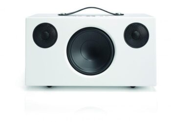 Audio Pron aktiivikaiutinta on helppo käyttää ja kuunnella