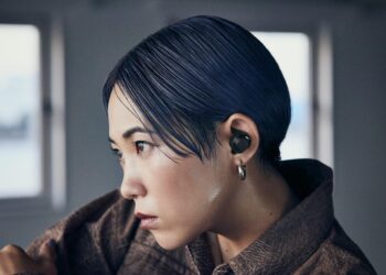 Audio-Technicalta täyslangattomat nappikuulokkeet pitkällä akunkestolla