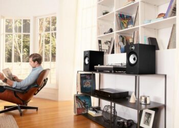 WhatHiFi: B&W:n 606-kaiuttimet ovat keskihintaluokan kunkku?