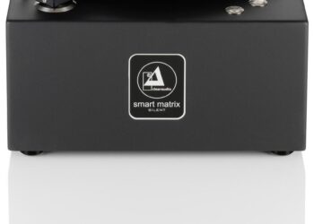 Clearaudio esitteli hiljaisen vinyylipesurin – sopii myös singleille ja savikiekoille