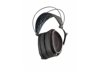 Dan Clark esitteli avoimet lippulaivakuulokkeet