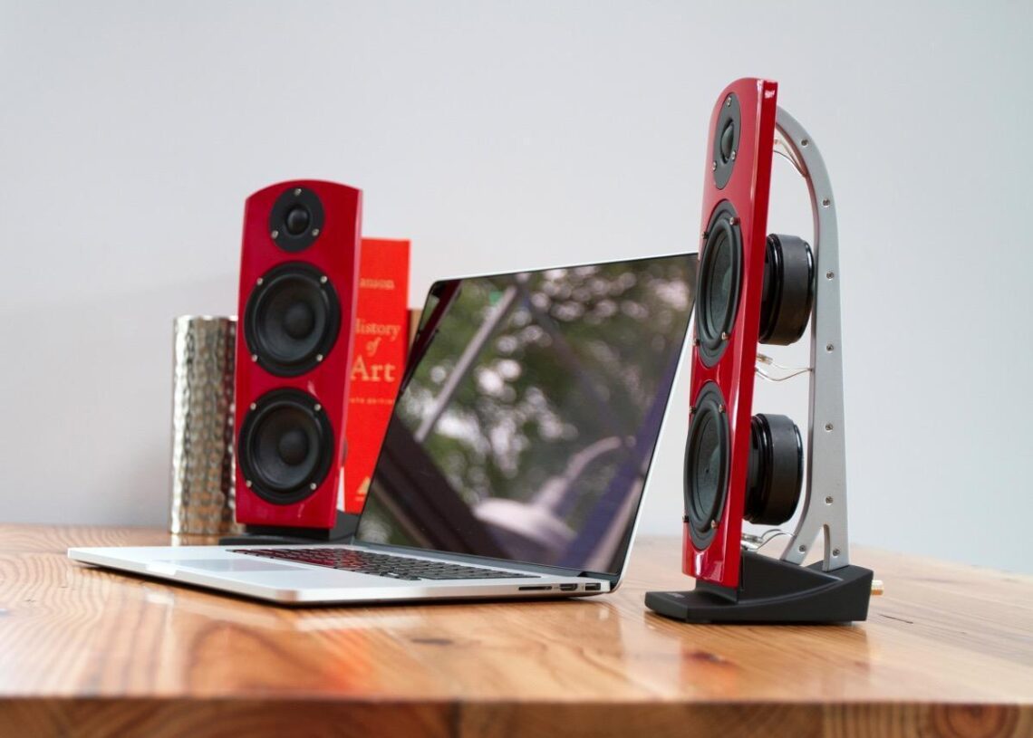 Kokeilussa Jamo DS7-kaiuttimet – Tyyliä tv-tasolle